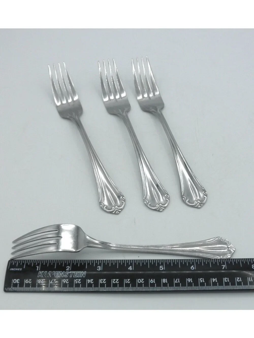 Charlotte Stainless by Gibson 7.5 Inch Dinner Forks set of 4 Pattern: GIACHA